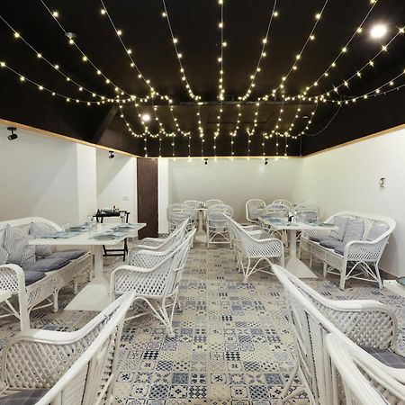 城堡酒店 Rudrapur 外观 照片